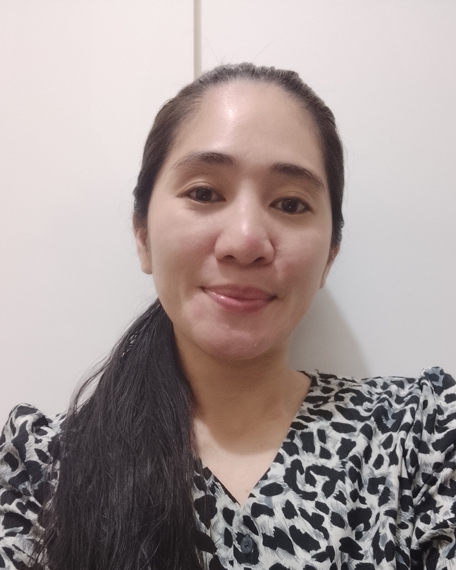 Chennie T. - Professional nanny in UAE