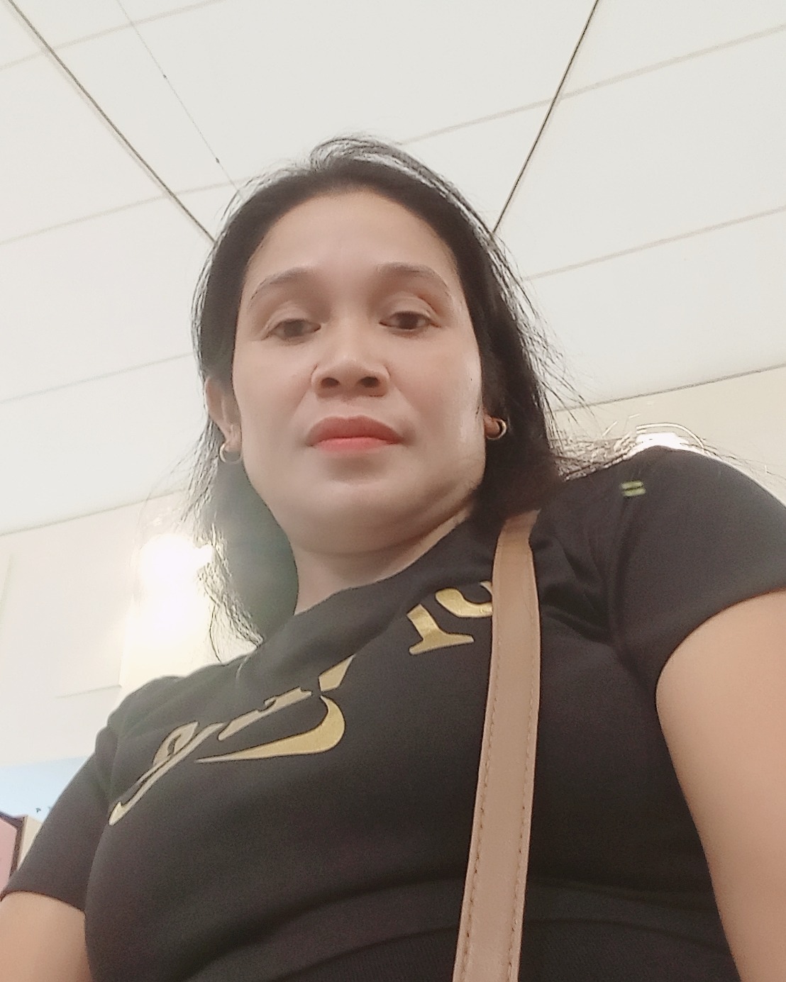 Melanie F. - Professional nanny in UAE
