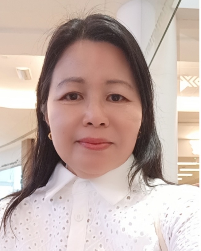 FELICIDAD M. - Professional nanny in UAE