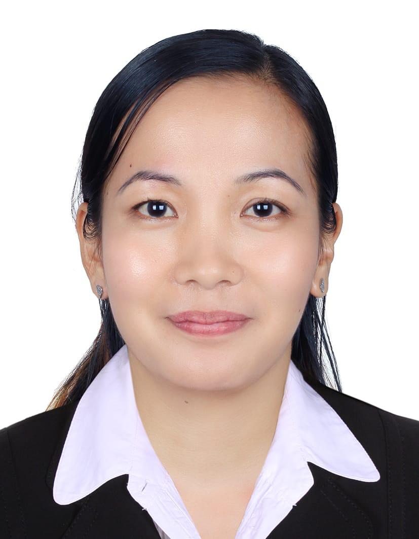 Jane B. - Professional nanny in UAE