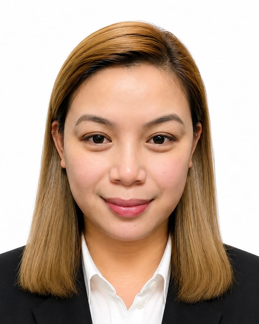 Marie C. - Professional nanny in UAE