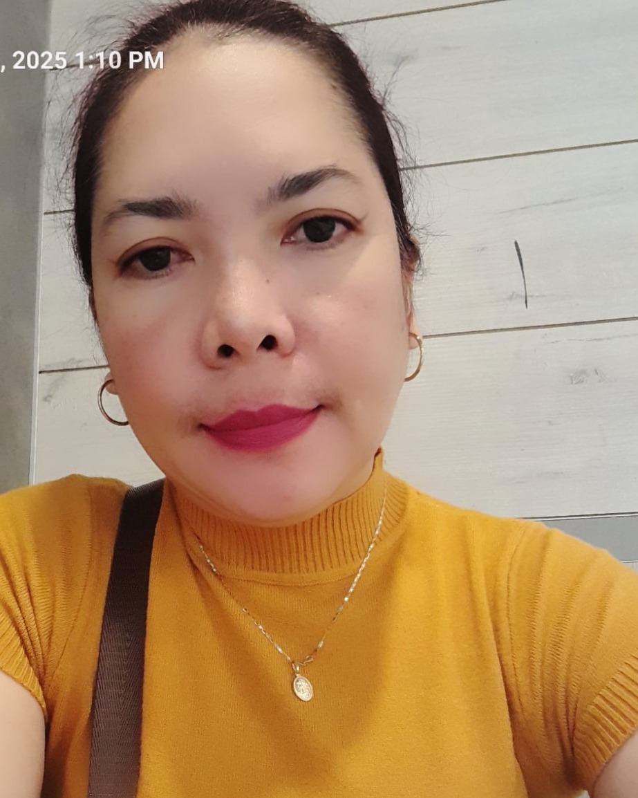 Vanessa M. - Professional nanny in UAE