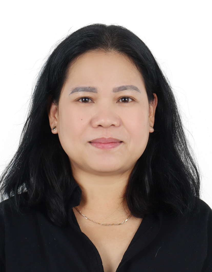 Christie U. - Professional nanny in UAE