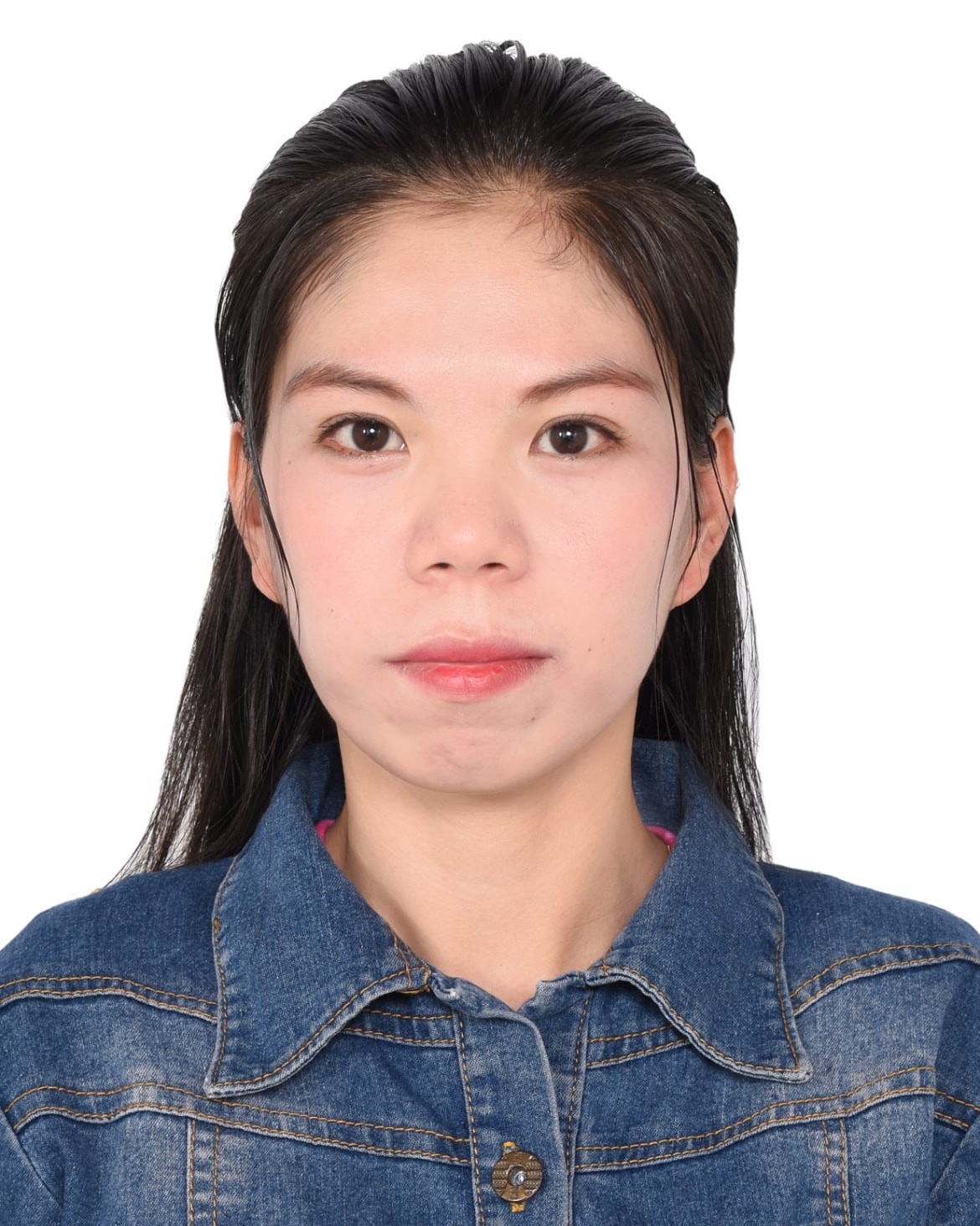 Angie A. - Professional nanny in UAE