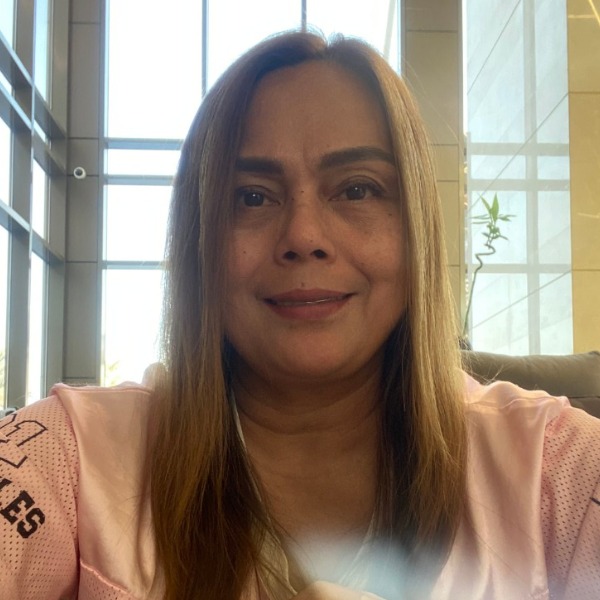 Malou S. - Professional nanny in UAE